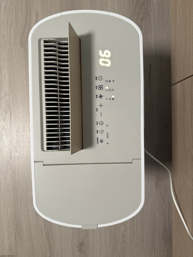 【小宅開箱】除濕機界的顏值擔當？NWT 威技 抽取式除濕機 WDH31B16E 把「倒水」變超輕鬆