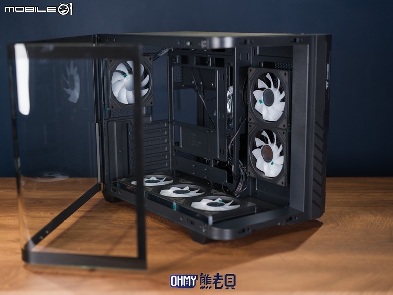 TT Vision 330 CR ARGB 全曲面全景機殼 ft. 耀影SWAFAN 120 EX INFINITY 風扇