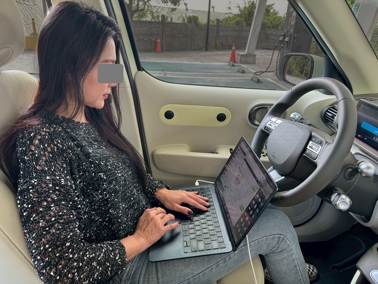 點我看大圖 來開箱老婆的inster電動車