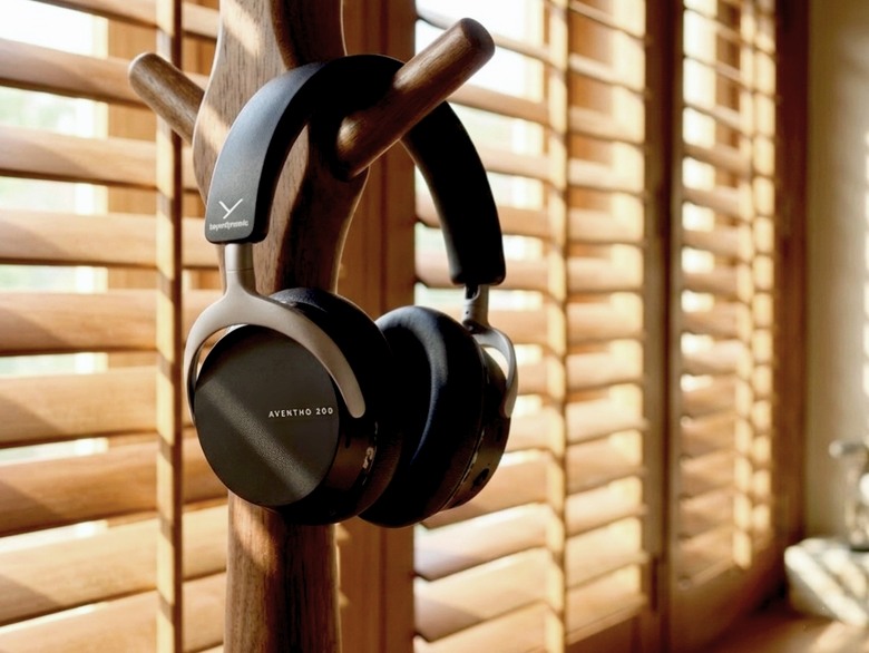 德國老牌的逆襲：beyerdynamic Aventho 200