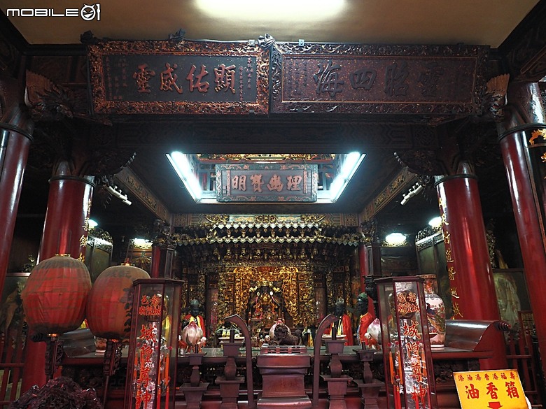 彰化 彰邑聖王廟(威惠宮)、大西門福德祠、彰邑關帝廟、彰邑慶安宮、懷忠祠、曇花佛堂、梨春園曲館 — 彰化市區古蹟探訪之一