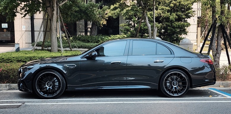開箱Mercedes-E53-W214