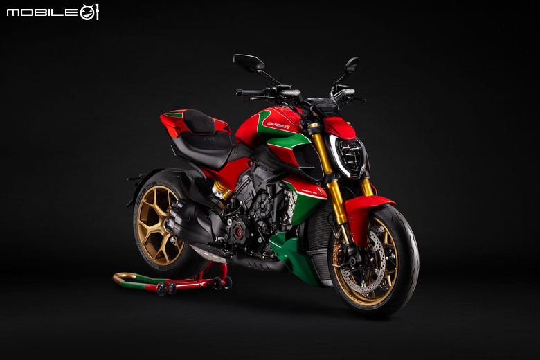 點我看大圖 DUCATI 百週年十款歷史經典賽車塗裝限量登場!Collezione 100特殊版本發表!