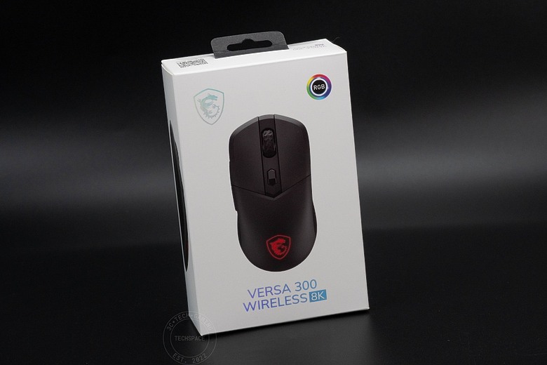 點我看大圖 微星 VERSA 300 WIRELESS 8K 電競滑鼠開箱:66g 超輕量搭 8000Hz 輪詢率、196 小時續航