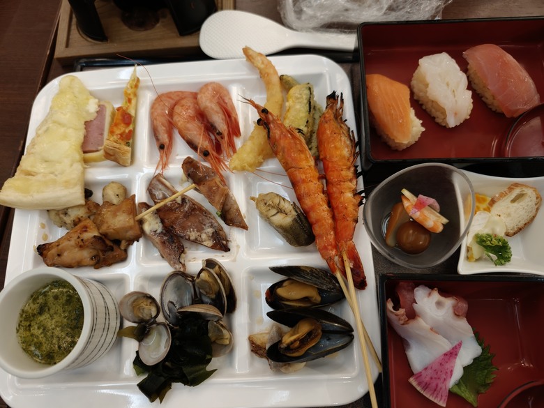 點我看大圖 北海道|NEW AKAN HOTEL 新阿寒湖飯店 靜賞阿寒湖之美