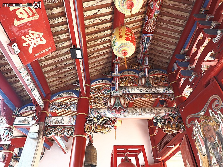 彰化 彰邑聖王廟(威惠宮)、大西門福德祠、彰邑關帝廟、彰邑慶安宮、懷忠祠、曇花佛堂、梨春園曲館 — 彰化市區古蹟探訪之一