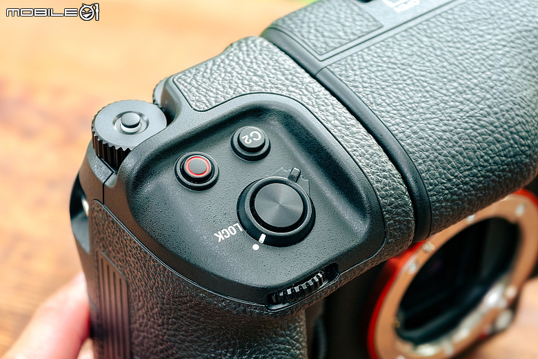 Sony A7R6 評測報告｜「66.8MP x 30fps」、成就超高畫素水桶機！