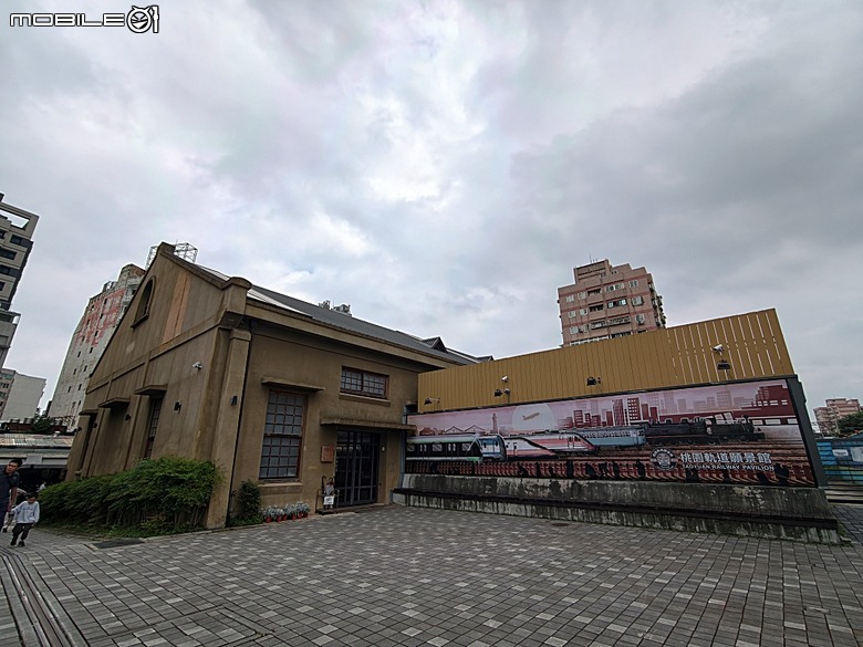 桃園景福宮、大廟口派出所、桃園77藝文町、桃園文學館、桃園市新住民文化會館、桃園軌道願景館、米倉劇場、桃園文昌宮、桃園第一街 — 2026桃園舊市區與古城巡訪