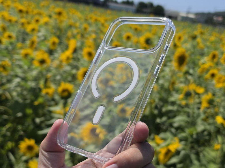 HIPPORIZZ 河馬引力|Kevlar Mag Stand Case 防摔磁吸支架殼 | Lucid Clear Mag 超透磁吸殼|iPhone 17 Pro Max 手機殼開箱評測心得