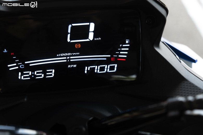 KYMCO G7 賽道試駕｜電推、減重轉生大進化！