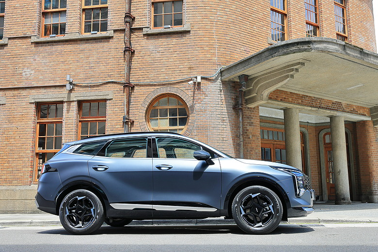 點我看大圖 (映像分享) 山海輕遊feat. Kia Sportage