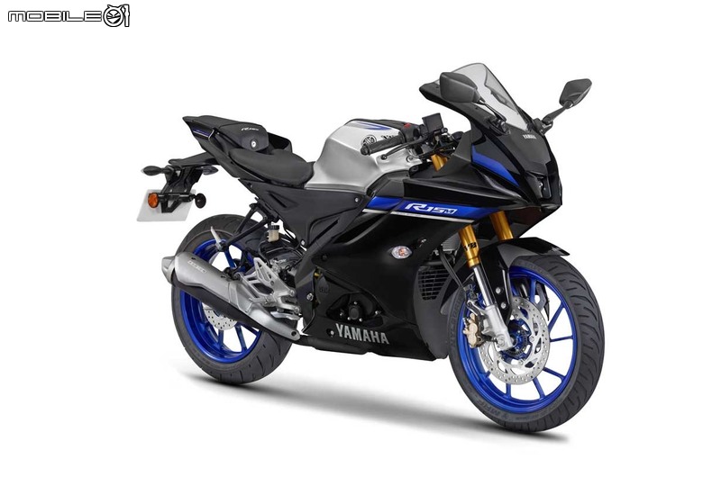 點我看大圖 【國內新訊】YAMAHA 發表 CYGNUS X 極鋒銀新色與2026年式 YZF-R15 全新車色
