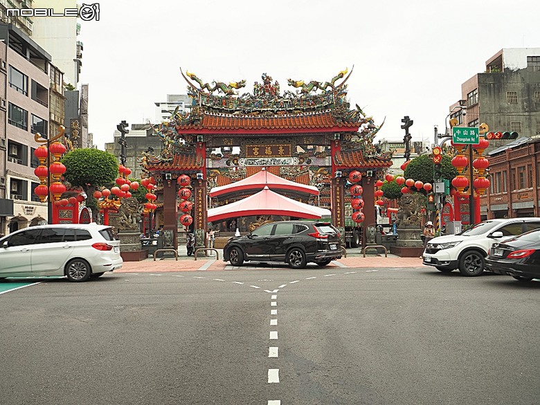 桃園景福宮、大廟口派出所、桃園77藝文町、桃園文學館、桃園市新住民文化會館、桃園軌道願景館、米倉劇場、桃園文昌宮、桃園第一街 — 2026桃園舊市區與古城巡訪