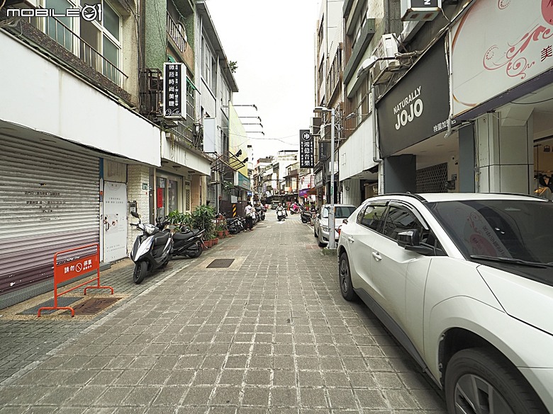 桃園景福宮、大廟口派出所、桃園77藝文町、桃園文學館、桃園市新住民文化會館、桃園軌道願景館、米倉劇場、桃園文昌宮、桃園第一街 — 2026桃園舊市區與古城巡訪