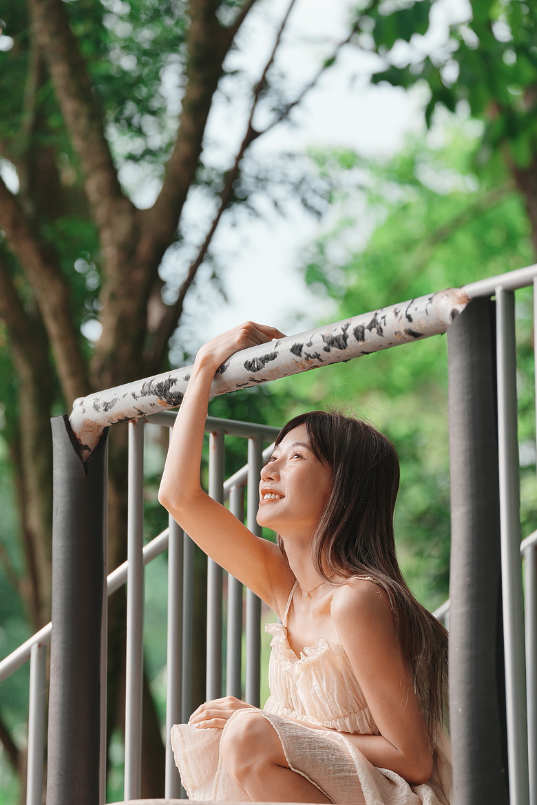 點我看大圖 Sony FE 100-400mm F4.5 GM OSS 評測報告|恆定光圈 x 內變焦、開啟超望遠新篇章!