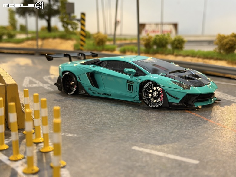 【遙控模型】LB★Works Lamborghini Aventador Limited Editon Ver.2 - DriftArt 4 蒂芙妮藍