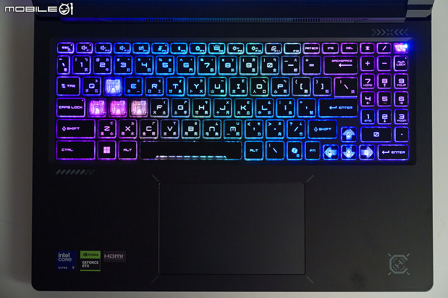 MSI Crosshair 16 Max HX E2W｜鎖定勝負的精準效能控制