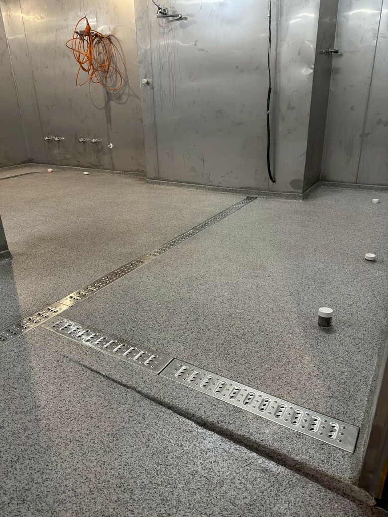 無接縫地坪小坪數測試 | 耐磨止滑地板