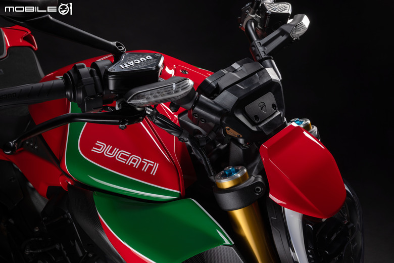 點我看大圖 DUCATI 百週年十款歷史經典賽車塗裝限量登場!Collezione 100特殊版本發表!