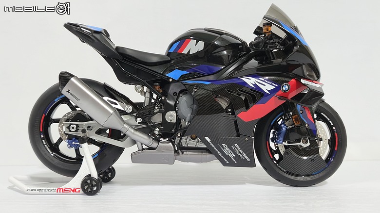 點我看大圖 🔧【模型新手也能輕鬆組 Part5】🏍️ 1/9 MENG MT-009S 1/9 BMW M1000RR 悅色版