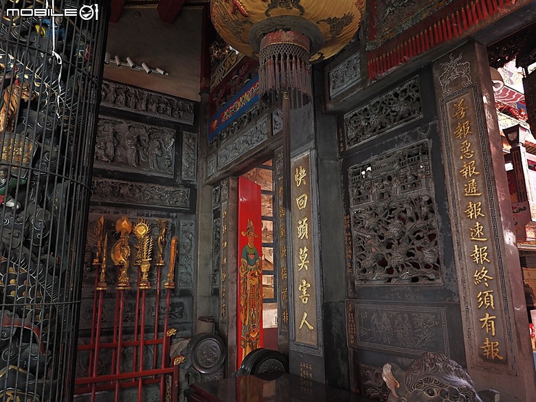 彰化 彰邑聖王廟(威惠宮)、大西門福德祠、彰邑關帝廟、彰邑慶安宮、懷忠祠、曇花佛堂、梨春園曲館 — 彰化市區古蹟探訪之一