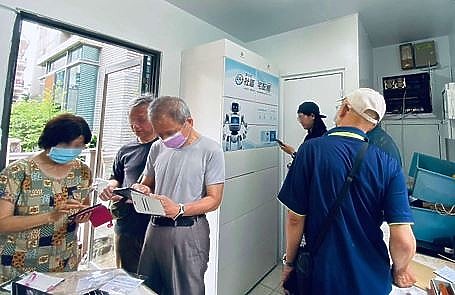 點我看大圖 快速、便利!大缺工、零接觸趨勢下智能取物櫃(smart cabinet)在台灣的快速進化