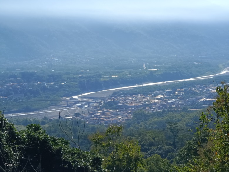 大野狼穿越環島(二)-六龜-杉林經典穿越