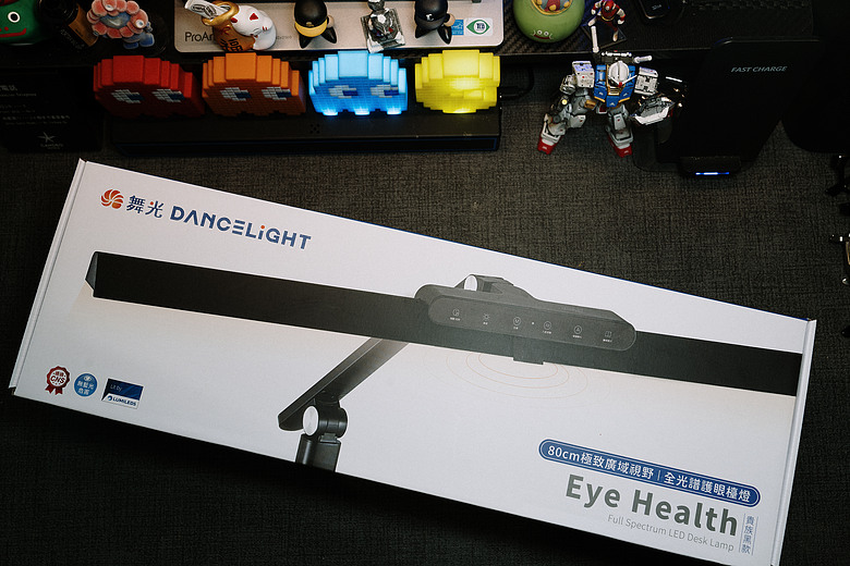 舞光 Eye Health 全光譜護眼檯燈|工作與生活都用得上的護眼桌燈