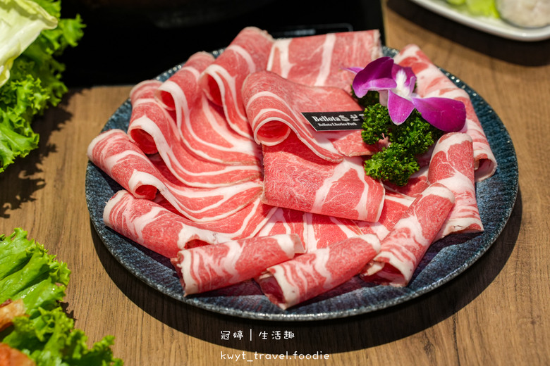 雞湯界愛馬仕！免費無限續湯，A5和牛與現流海鮮的奢華饗宴，台北包廂餐廳推薦，附最新菜單
