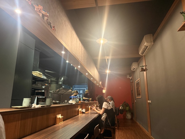 桃園火車站美食推薦｜六號食室日式漢堡排定食，巷弄人氣小店