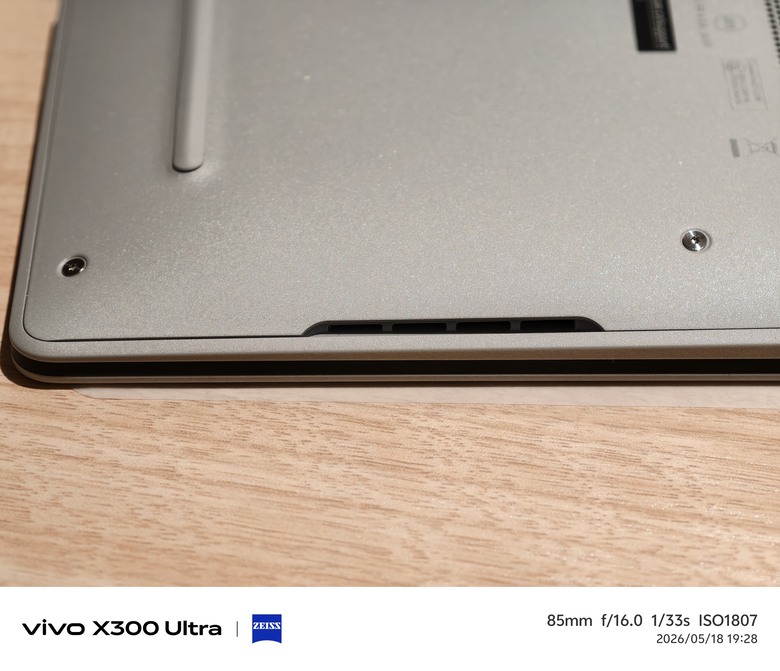 Expertbook Ultra 358H \ 32G \ 1T SSD 開箱