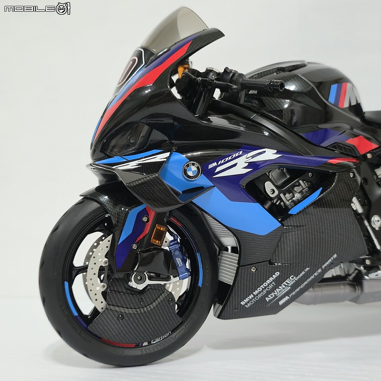 點我看大圖 🔧【模型新手也能輕鬆組 Part5】🏍️ 1/9 MENG MT-009S 1/9 BMW M1000RR 悅色版
