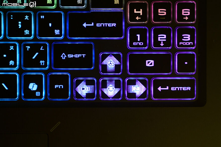 MSI Crosshair 16 Max HX E2W｜鎖定勝負的精準效能控制
