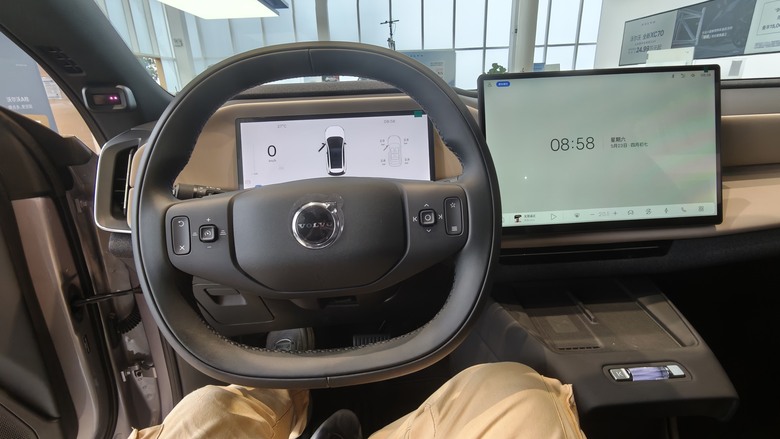 Volvo New XC70 - 境外首次素人試駕分享(應該是啦~)