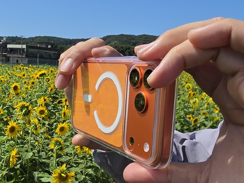HIPPORIZZ 河馬引力|Kevlar Mag Stand Case 防摔磁吸支架殼 | Lucid Clear Mag 超透磁吸殼|iPhone 17 Pro Max 手機殼開箱評測心得