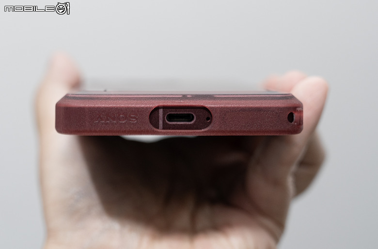 Sony Xperia 1 VIII 登台！AI 攝影助理、大感光望遠鏡頭一次升級，礦石設計成新亮點