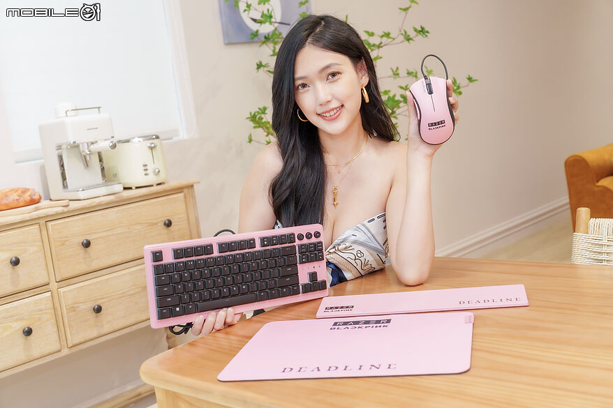 BLACKPINK X Razer 系列聯名電競裝備開箱｜粉墨力量打造實用至上雙重信仰