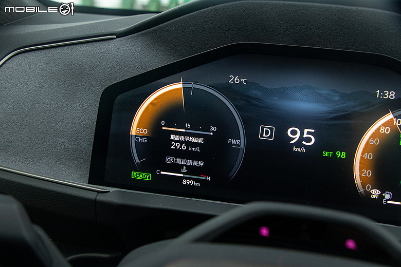 Lexus ES 300h 頂級版試駕｜省油、省稅都有感，掌握銷量密碼的超級王牌！