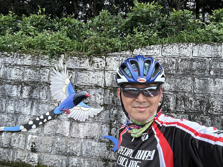 跟著SCC車隊賴神順騎如來神掌，KHS vitamin E輕旅行
