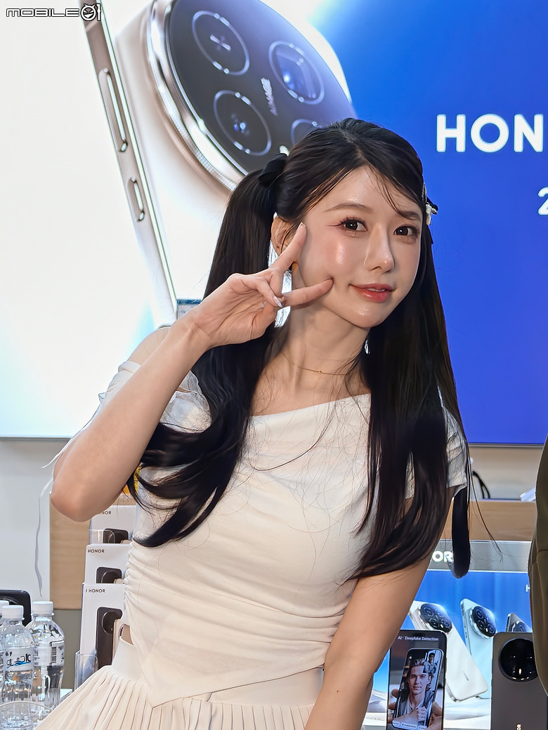 HONOR Magic8 Pro 兩週狂銷千台，李雅英助陣三創體驗店盛大開幕！