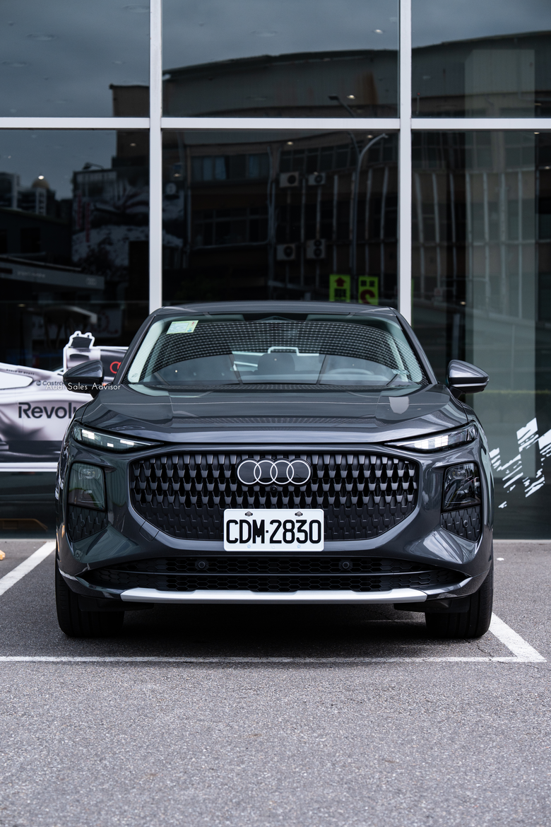 實車分享｜ 大改款 Q3 Sportback 110kW advanced｜金屬曜岩灰・Tambora Grey・N7