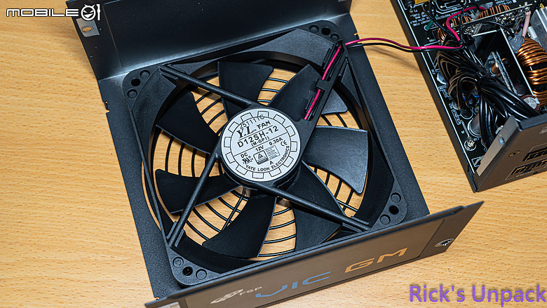 【開箱】高CP金牌全模組電源 | FSP VIC GM 850W