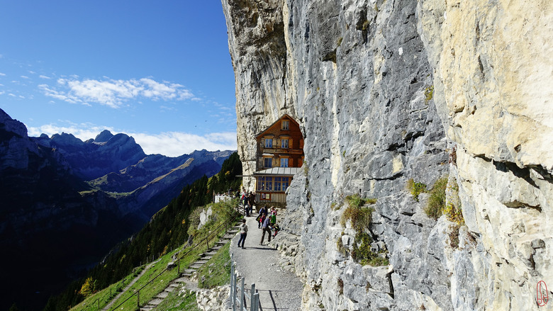 瑞士-阿彭策爾|依本立 Ebenalp 與湖山湖 Seealpsee 健行之旅