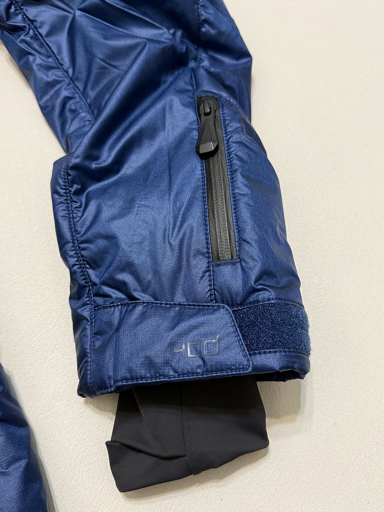 【簡單開箱】Helly Hansen Graphene 外套