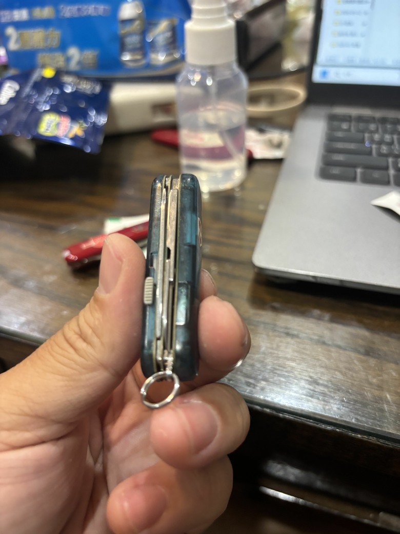 新刀入荷,你也有想要的名刀嗎?分享一下最近新增的瑞士刀收藏