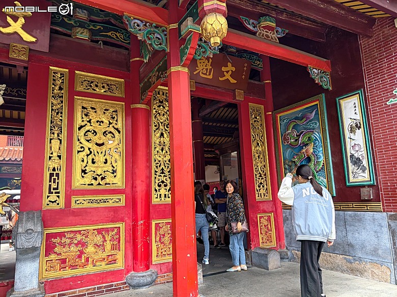 桃園景福宮、大廟口派出所、桃園77藝文町、桃園文學館、桃園市新住民文化會館、桃園軌道願景館、米倉劇場、桃園文昌宮、桃園第一街 — 2026桃園舊市區與古城巡訪