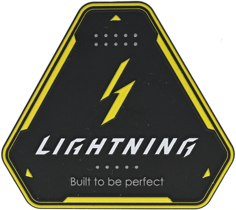 動爪玩MSI GEFORCE RTX 5090 32G LIGHTNING Z