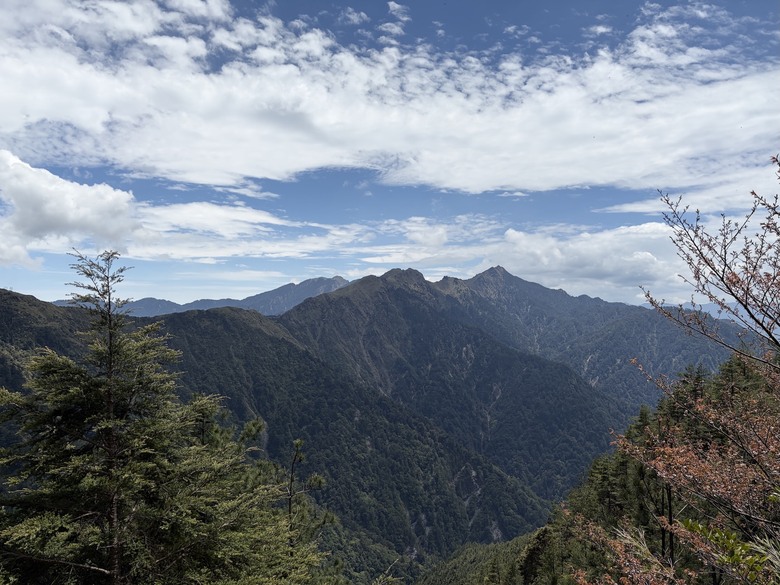 能高越嶺西段之美 ⛰️