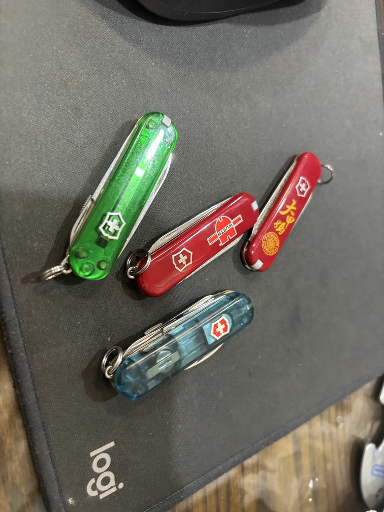 新刀入荷,你也有想要的名刀嗎?分享一下最近新增的瑞士刀收藏