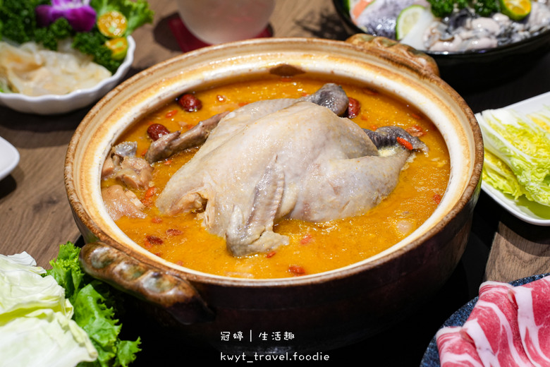 雞湯界愛馬仕！免費無限續湯，A5和牛與現流海鮮的奢華饗宴，台北包廂餐廳推薦，附最新菜單